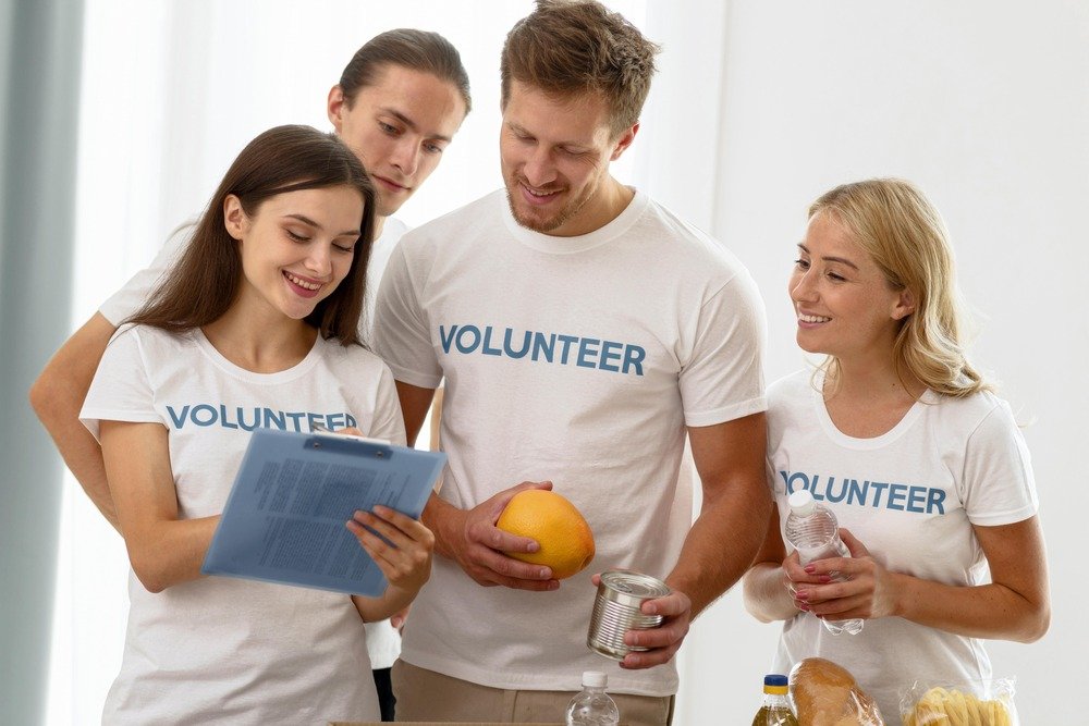 Volunteer. ae