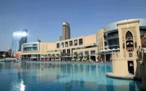 How big dubai mall is