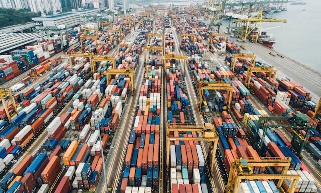 How Local Expertise Enhances Logistics Operations in Emerging Markets Logistics Operations in Emerging Markets