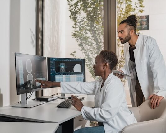 Opportunities for Doctors in Dubai in 2026 Opportunities for Doctors in Dubai in 2025