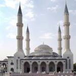 Omar Bin Abdul Aziz Mosque – History and Location Omar Bin Abdul Aziz Mosque