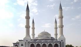 Omar Bin Abdul Aziz Mosque – History and Location Omar Bin Abdul Aziz Mosque